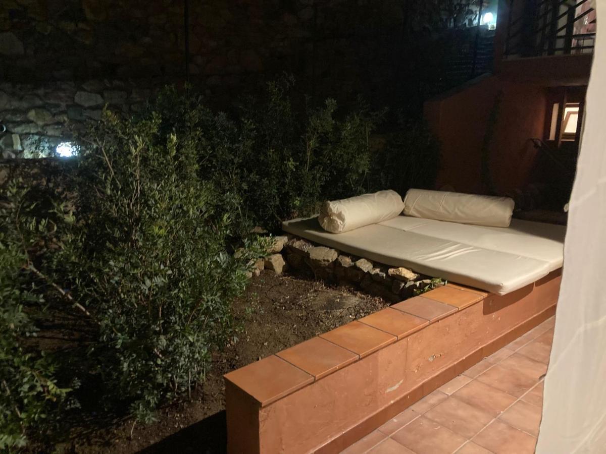 Villasimius Il Patio Sul Porto エクステリア 写真