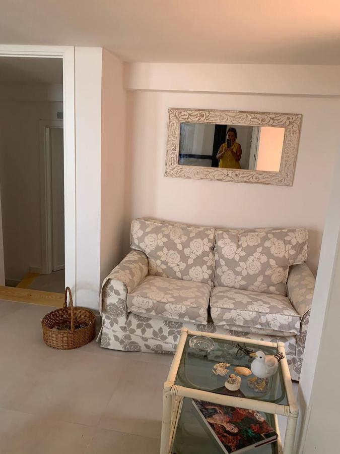 Villasimius Il Patio Sul Porto エクステリア 写真