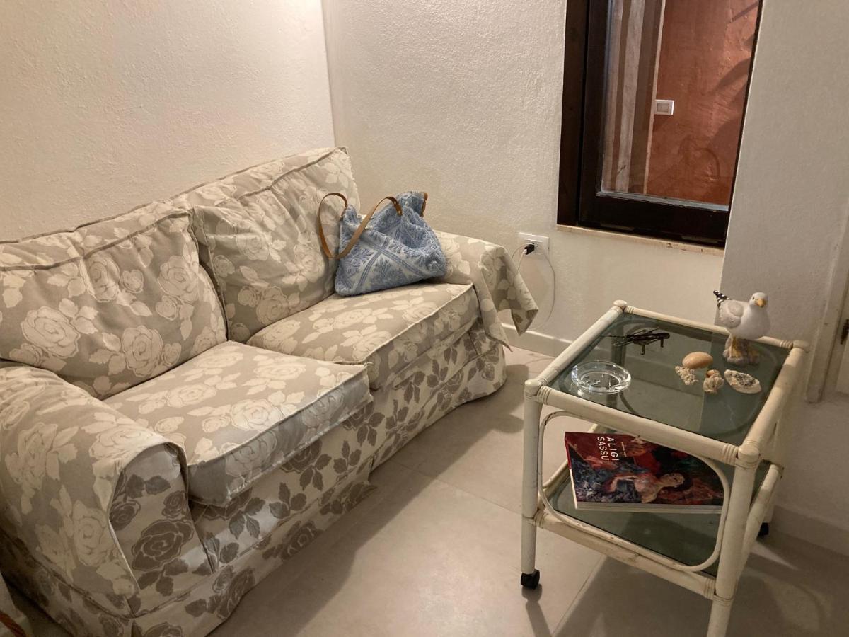Villasimius Il Patio Sul Porto エクステリア 写真